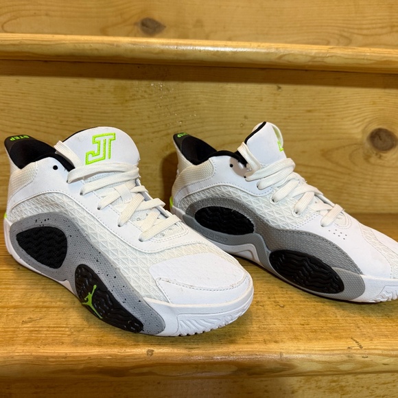 Jayson Tatum Boys Sneakers - Picture 1 of 3